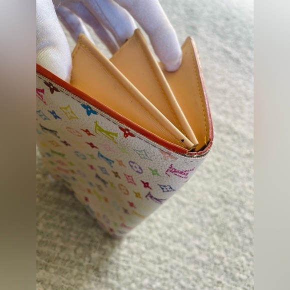 LOUIS VUITTON Takashi Murakami Wallet w/Chain, Box, Dust Bag & Gift Bag. EUC - Picture 13 of 17